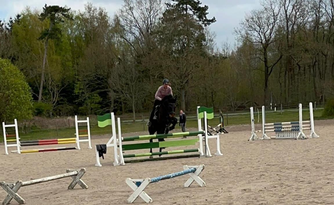 Ferienwohnung Reitanlage Baerenz Selk Екстер'єр фото